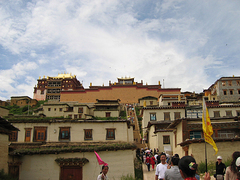 松赞林寺图片