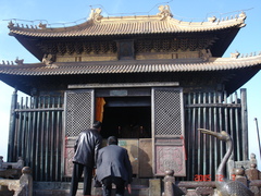 武当山金殿图片