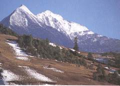 碧罗雪山图片