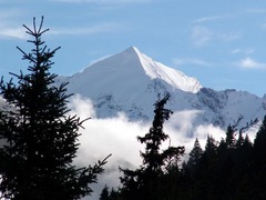 雪宝顶图片