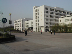 南京大学