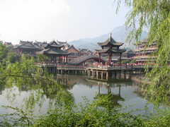 横店集团八面山影视城图片