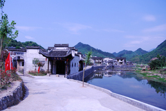 绩溪太极湖村图片