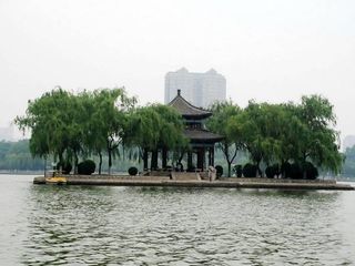 大明湖